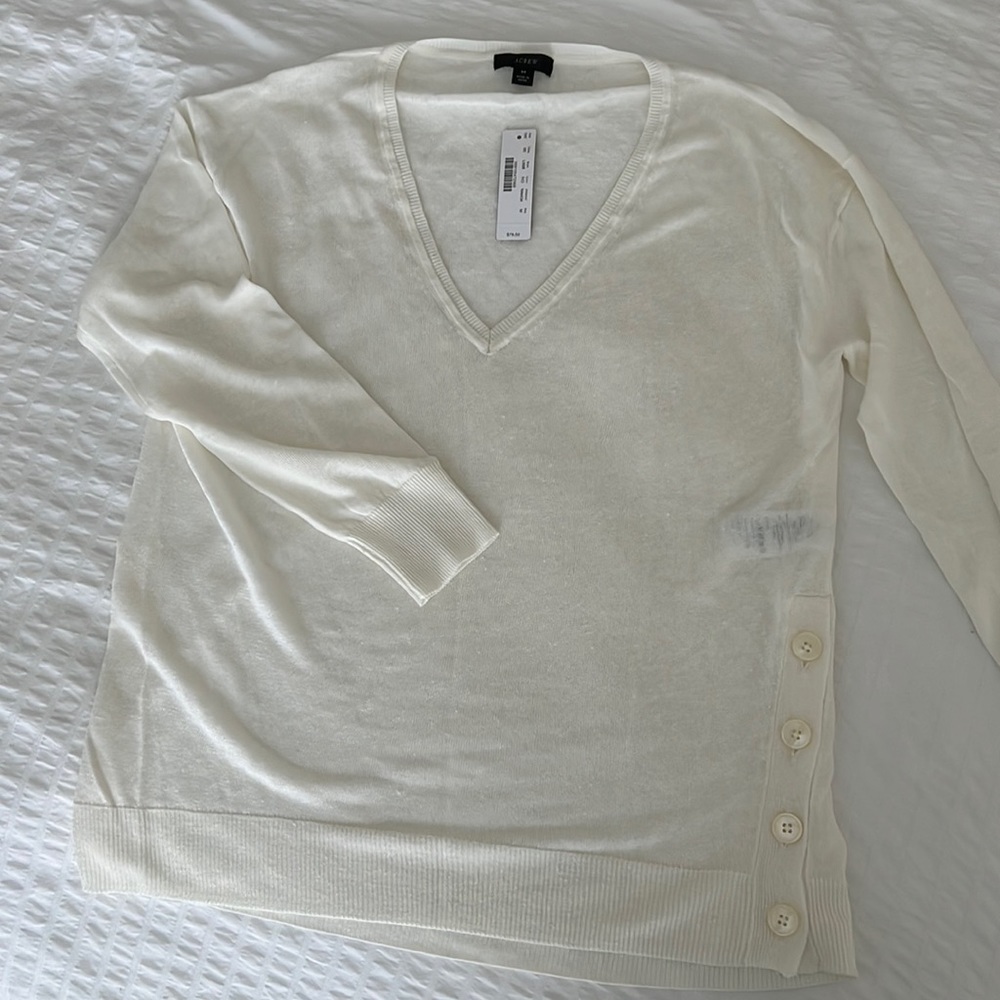 NWT J.Crew ivory white v-neck sweater with side buttons in linen blend size M